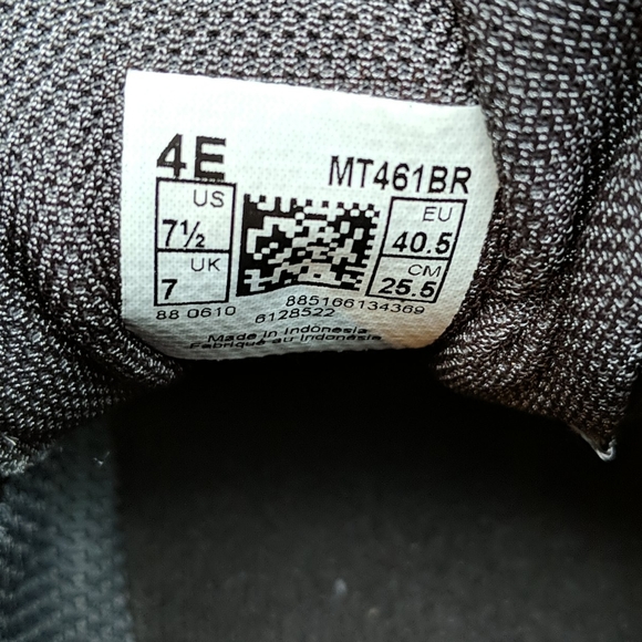 New Balance Men's Trail Sneakers - Size 7.5 4E - Picture 2 of 7